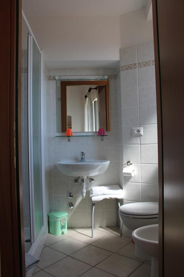 Hotel Ca' Ligure Пьетра-Лигуре Экстерьер фото